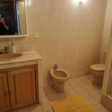 Oda ve Kahvaltı Chateau De Camboulan